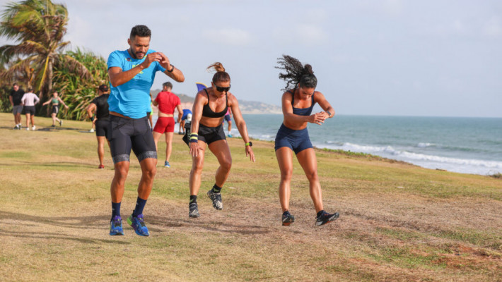 Treino de verão agita AABB Fitness